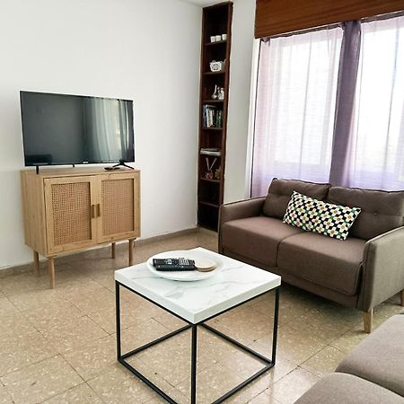 Comfortable Engomi Apartment Нікосія Екстер'єр фото