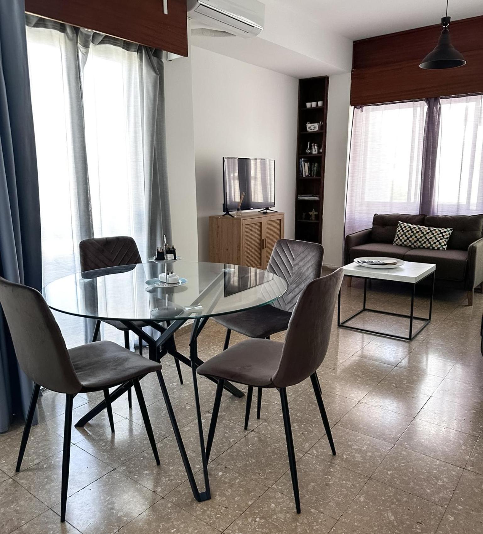 Comfortable Engomi Apartment Нікосія Екстер'єр фото